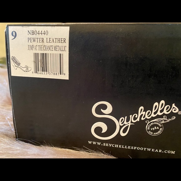 Seychelles Sz 9 Metallic Pewter leather sandal - Picture 7 of 9